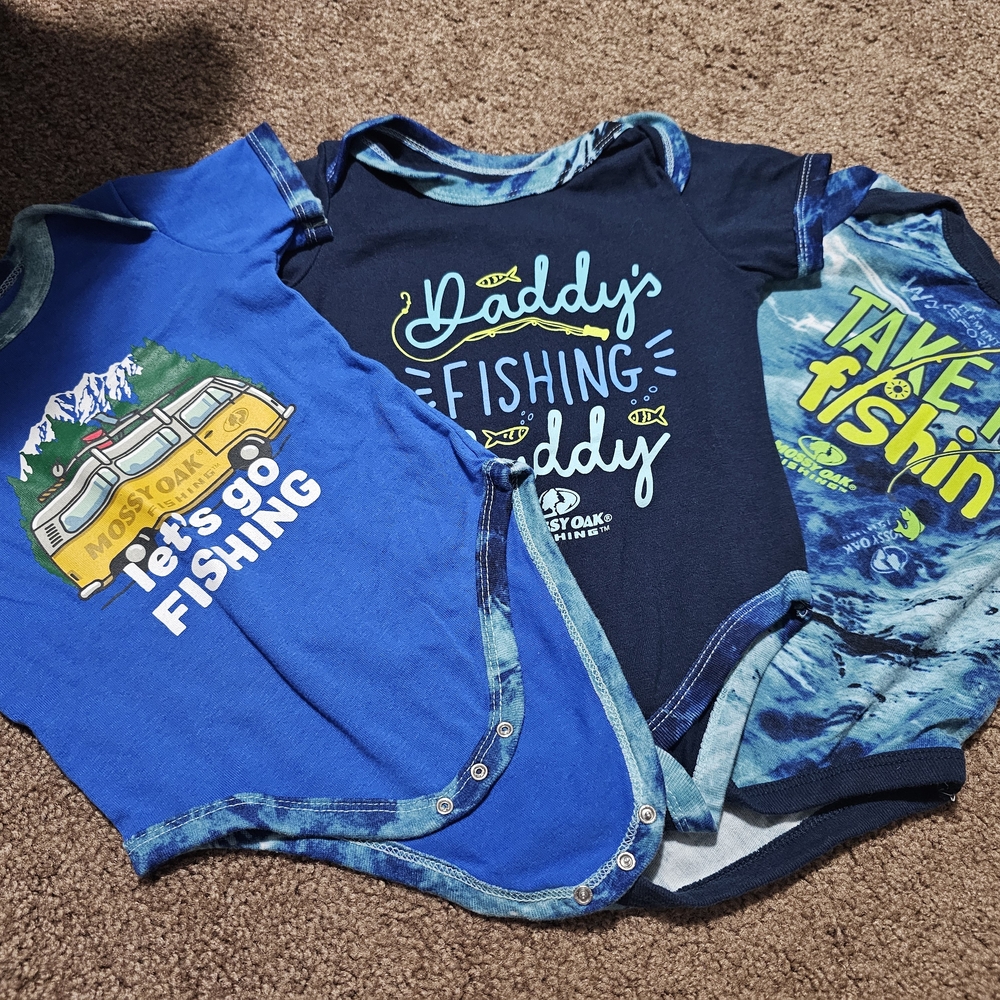 Mossy Oak Blue Baby Onesie